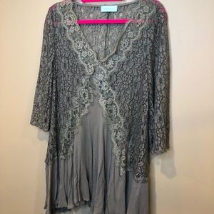 Filly Flair lace tunic olive